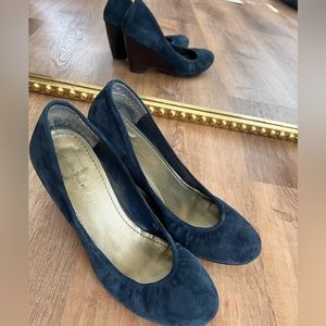 Jessica Simpson baby suede wooden heel wedges